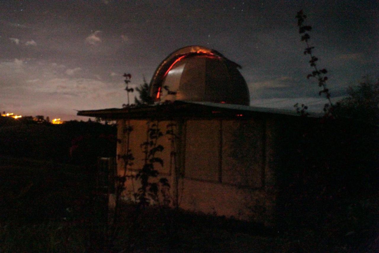 Hostal Sueno Paraiso- Observatorio Astronomico 포펜 외부 사진